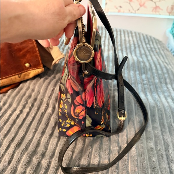 Patricia Nash Novella Framed Tropical Escape LeatherShoulder Bag/Satchel - Picture 3 of 6